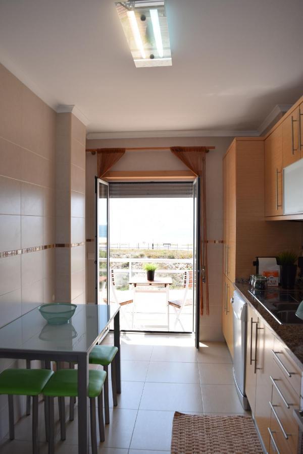 Apartamento T2 Vista Mar นาซาเร ภายนอก รูปภาพ