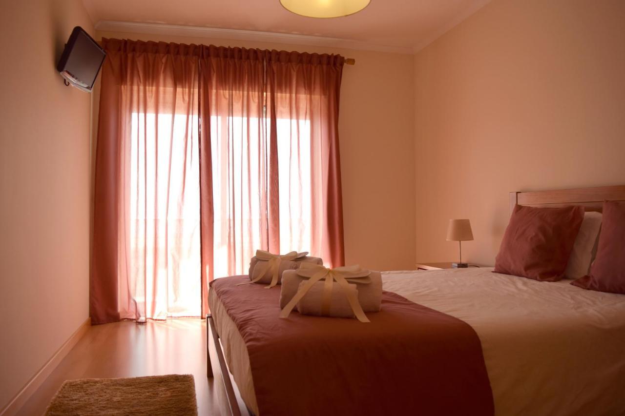 Apartamento T2 Vista Mar นาซาเร ภายนอก รูปภาพ