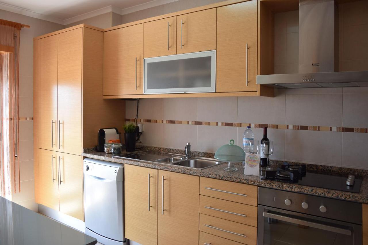 Apartamento T2 Vista Mar นาซาเร ภายนอก รูปภาพ